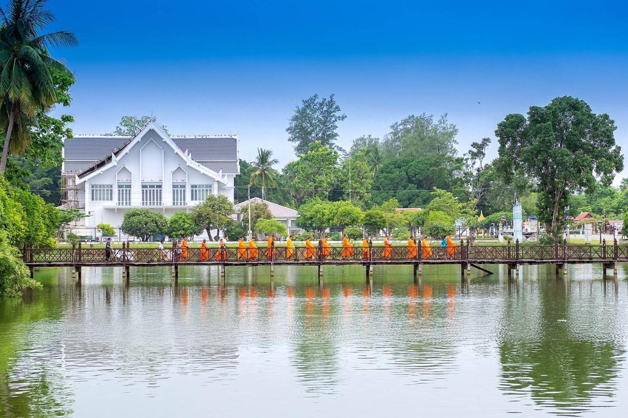 Phiphu Art And Gallery Boutique สุโขทัย ภายนอก รูปภาพ